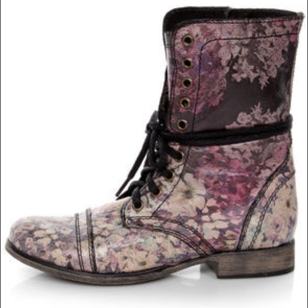 Steve Madden Floral Purple Troopa Boots